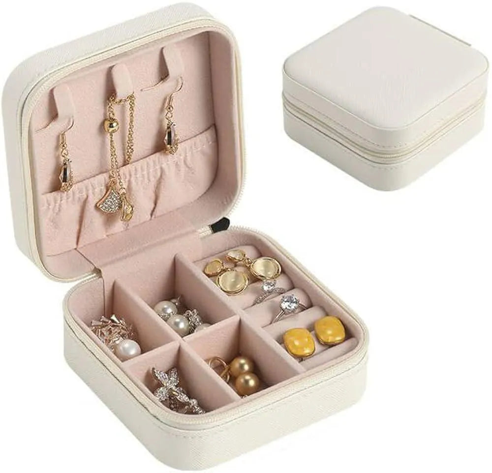 Compact Leather Jewelry Box | Portable Travel Jewelry Organizer | CASOVIX