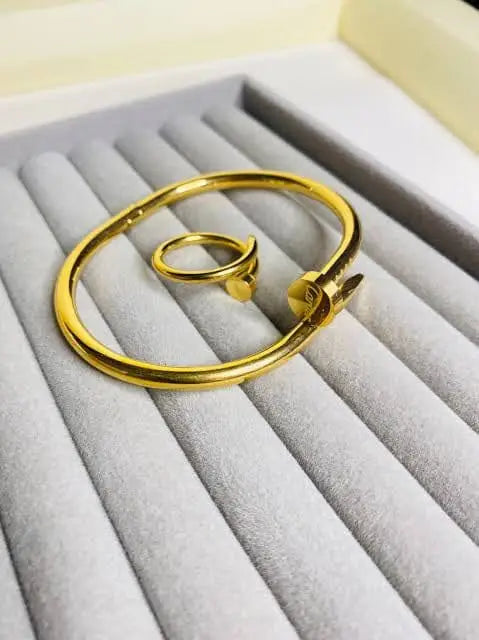 Nail Handcuff Bracelet with Free Ring | Elegant Jewelry Set | CASOVIX
