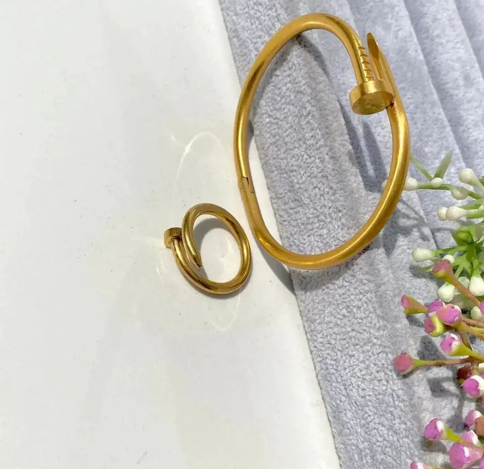 Nail Handcuff Bracelet with Free Ring | Elegant Jewelry Set | CASOVIX