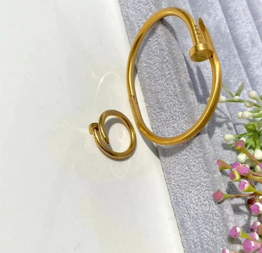 Nail Handcuff Bracelet with Free Ring | Elegant Jewelry Set | CASOVIX